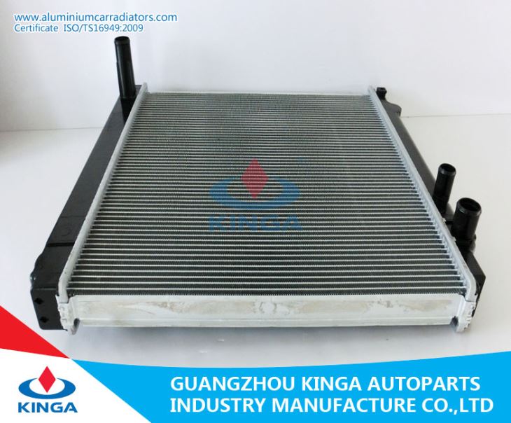 Auto Aluminum Radiator For Toyota Coaster Mt