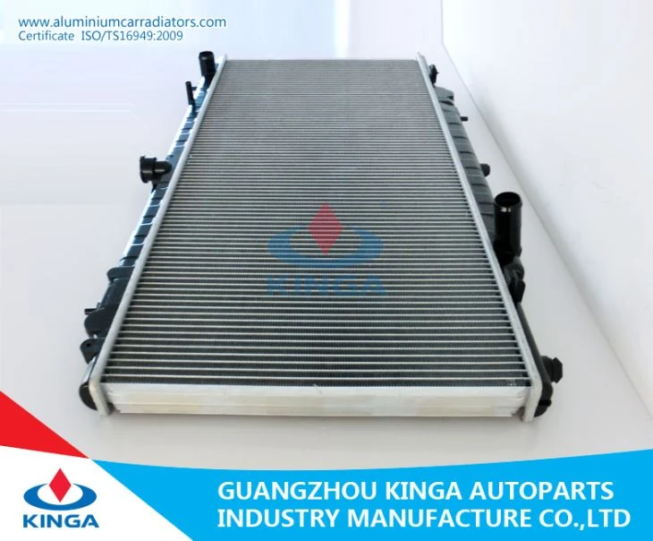 Car Parts For Nissan Premium Auto Radiator Safari Kd-Wyy61/Ty61 Mt