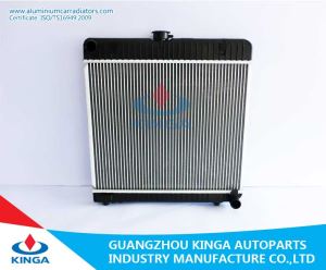 AUTO HLAĐENJE ALUMINIJUMSKI RADIJATOR ZA BENZ W123 / 200D / 280C 76-85